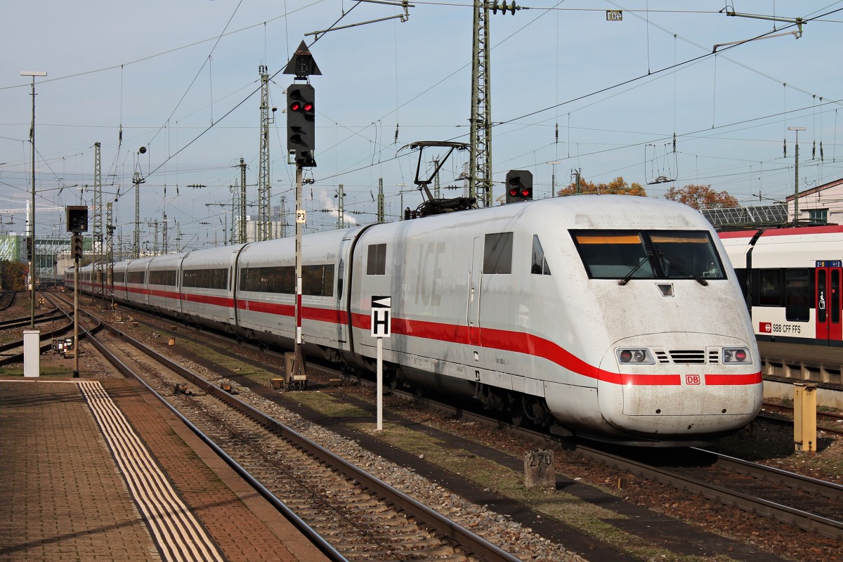 Nachschuss am 14.11.2014 auf 401 082-3  Rüdesheim, als dieser aus dem Badischen Bahnhof von Basel gen Deutschland ausfuhr.