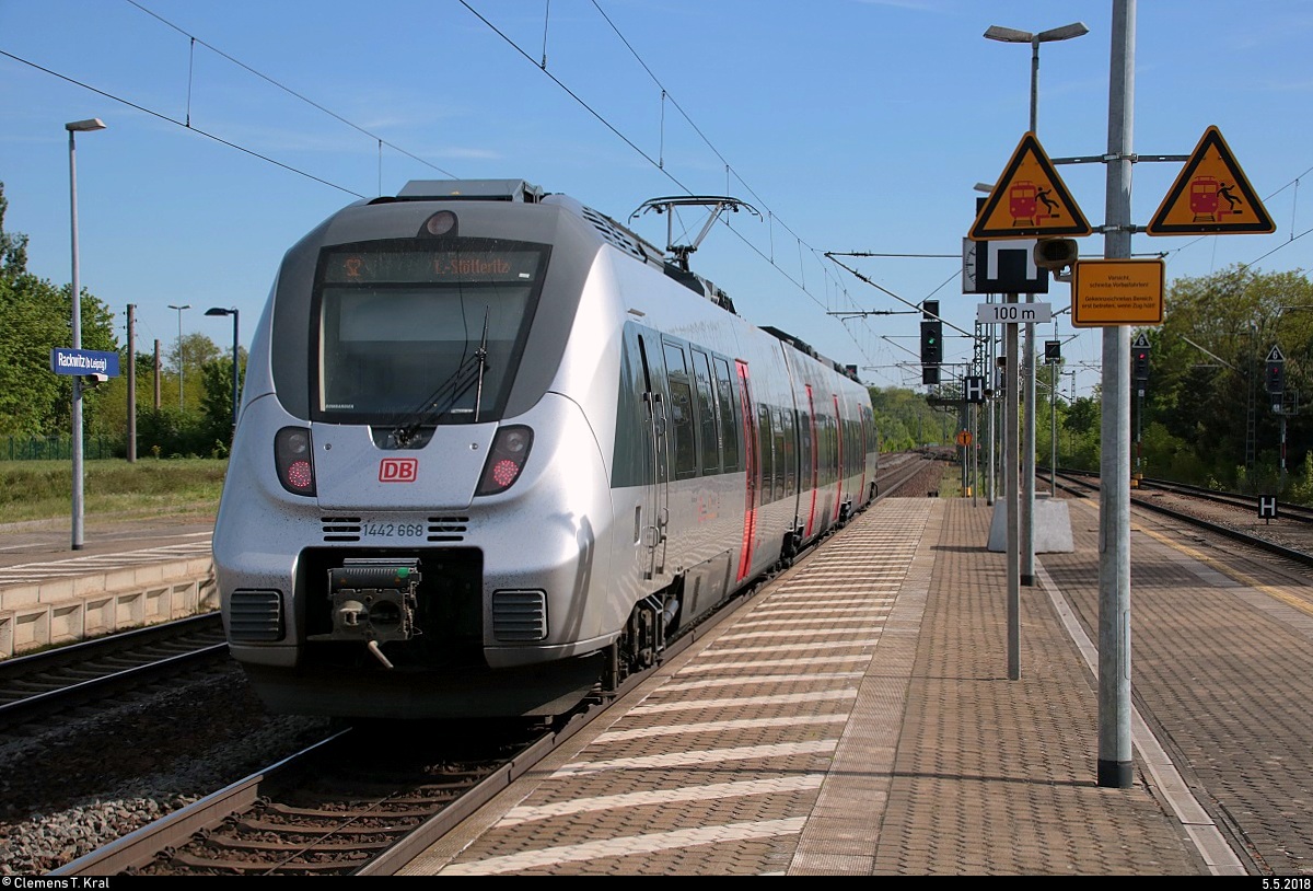 Nachschuss auf 1442 668 (Bombardier Talent 2) der S-Bahn Mitteldeutschland (MDSB II | DB Regio Südost) als S 37253 (S2) von Delitzsch unt Bf nach Leipzig-Stötteritz, die den Bahnhof Rackwitz(Leipzig) auf der Bahnstrecke Trebnitz–Leipzig (KBS 251) verlässt. [5.5.2018 | 16:32 Uhr]