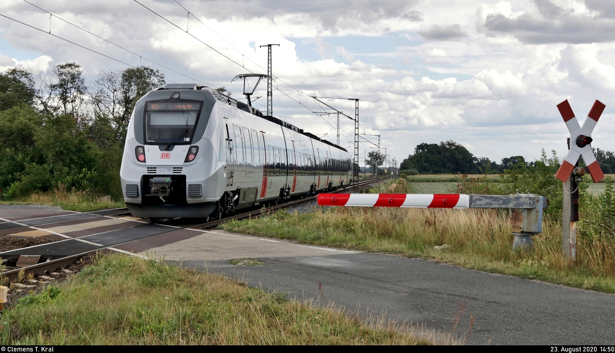 Nachschuss auf 1442 802 (Bombardier Talent 2) in Güterglück.

🧰 Elbe-Saale-Bahn (DB Regio Südost)
🚝 RE 16119 (RE13) Magdeburg Hbf–Leipzig Hbf
🚩 Bahnstrecke Biederitz–Trebnitz (KBS 254)
🕓 23.8.2020 | 14:50 Uhr