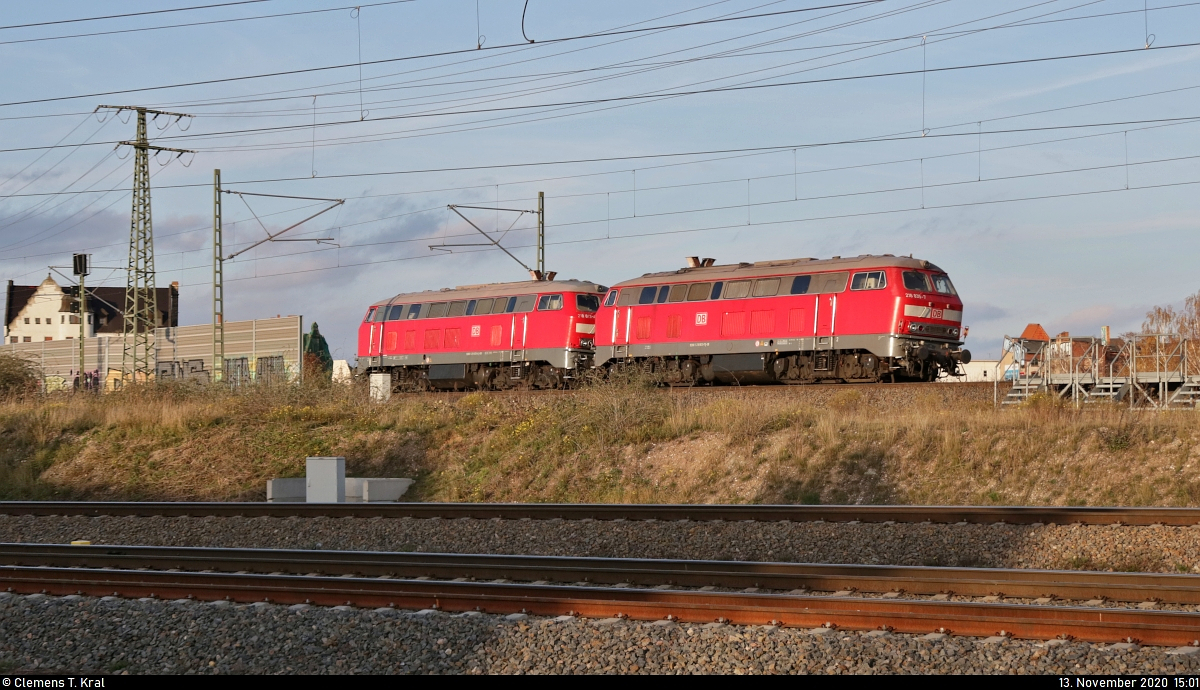 Nachschuss auf 218 835-7 und 218 813-4 als Lokzug in Halle (Saale), Karl-von-Thielen-Straße, auf der Ostumfahrung für den Güterverkehr in nördlicher Richtung.

🧰 DB Fernverkehr
🕓 13.11.2020 | 15:01 Uhr