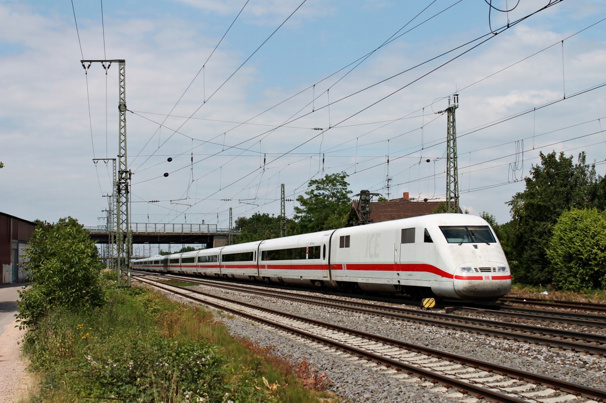 Nachschuss auf 401 519-4  Flensburg  am 14.06.2014 bei der Durchfahrt in Müllheim (Baden) gen Freiburg.