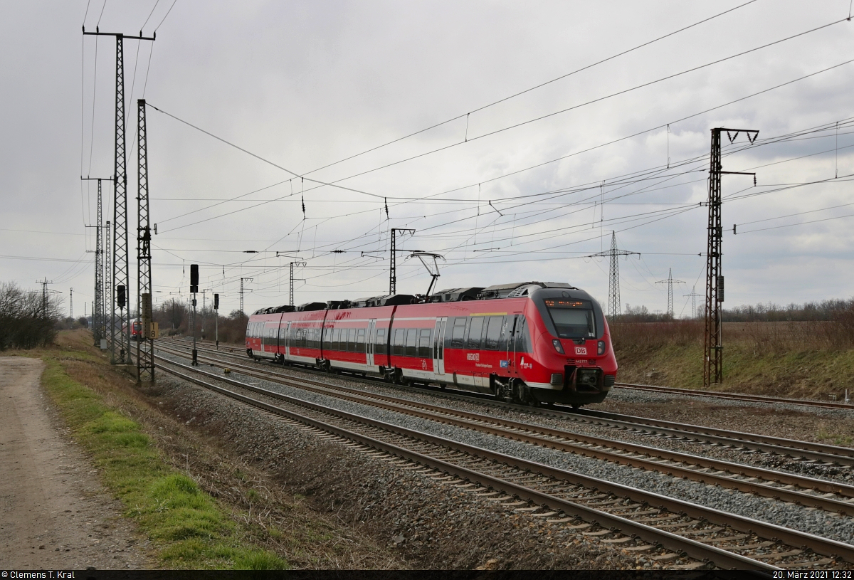 Nachschuss auf 442 777 (Bombardier Talent 2) in Großkorbetha.

🧰 Franken-Thüringen-Express (FTX | DB Regio Bayern)
🚝 RE 4989 (RE42) Leipzig Hbf–Nürnberg Hbf
🚩 Bahnstrecke Halle–Bebra (KBS 580)
🕓 20.3.2021 | 12:32 Uhr
