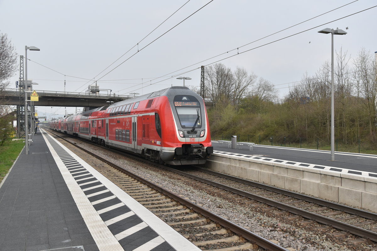 Nachschuß auf einen aus Heddesheim/Hirschberg ausfahrenden RB 68 nach Frankfurt am Main am Sonntag den 24.3.2019