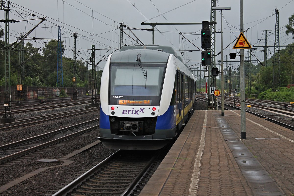 Nachschuss auf erixx VT 648 470 (648 970-1), als dieser am Nachmittag des 06.07.2019 zusammen mit erixx VT 648 484 (648 484-3) als RB 38 (Hamburg Harburg - Hannover Hbf) von Gleis 5 aus dem Startbahnhof fuhr.
