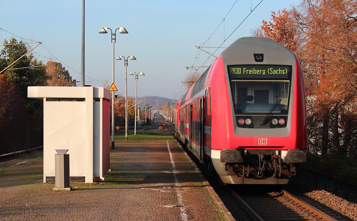 Nachschuß auf die RB 17225 nach Freiberg(Sachs) beim Halt in Zwickau-Pölbitz. Zuglok ist die 143 973-6    