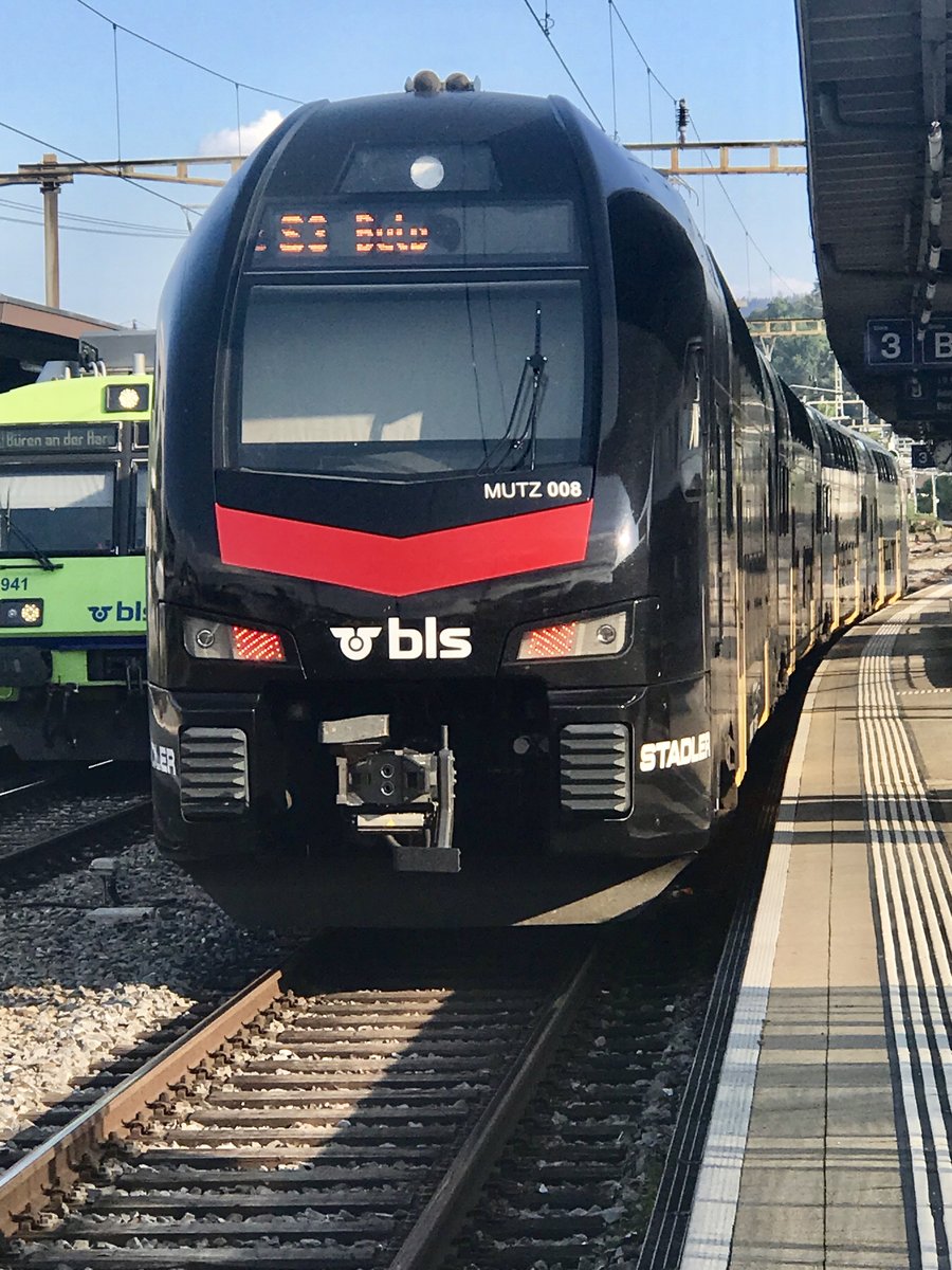 Nachschuss vom neuen Werbe Mutz 008 der am 7.7.18 im Bhf Lyss stand.