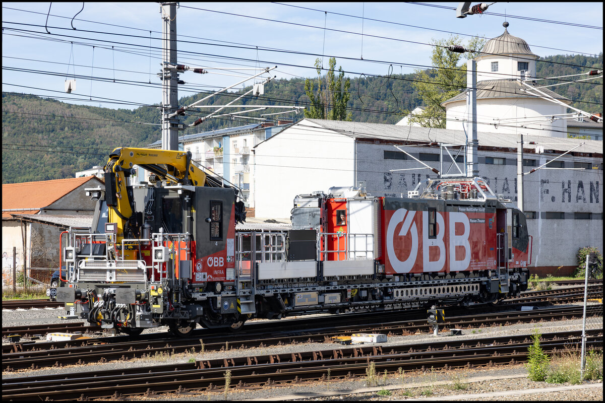 Nagelneu gl�nzt ein OBW in Graz Hauptbahnhof am 18.09.2026