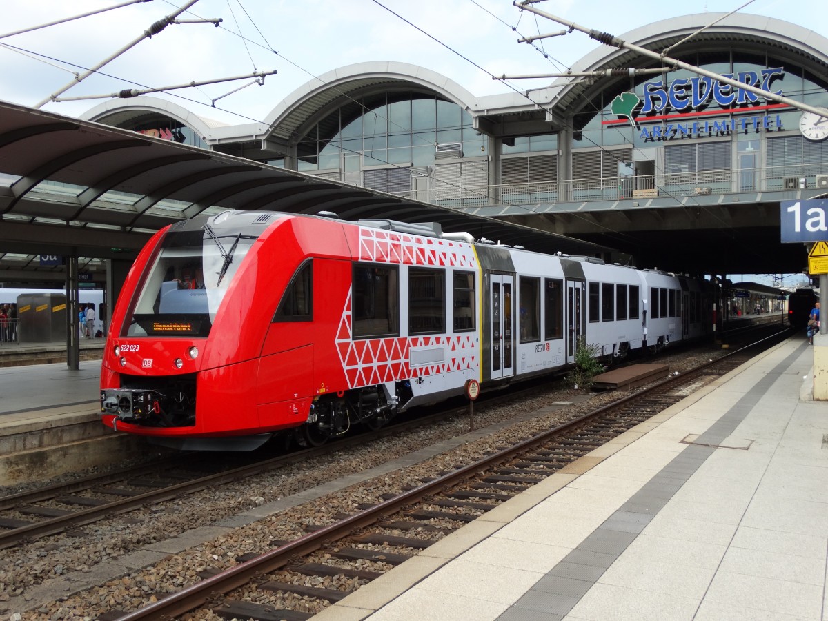Nagelneuer DB Regio Lint 54 (622 023) am 19.08.15 in Mainz Hbf 