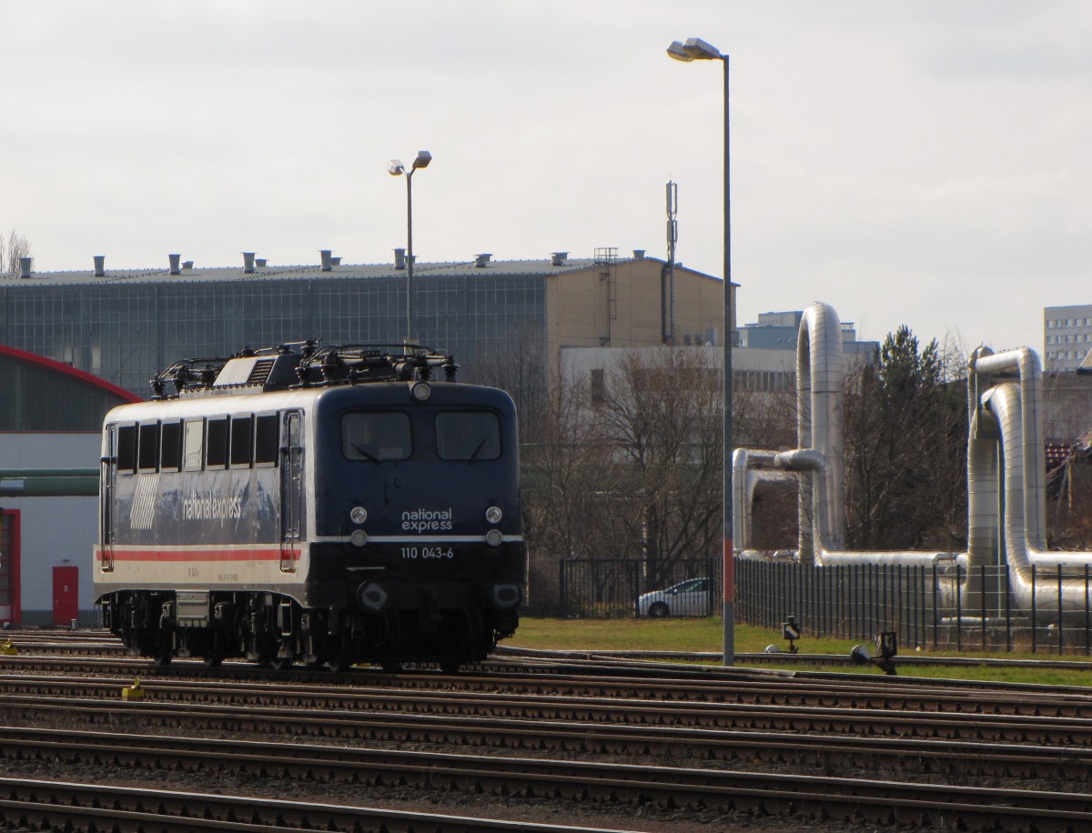 national express 110 043-6 (91 80 6110 511-3 D-PRESS) am 04.03.2016 abgestellt in Erfurt Ost.