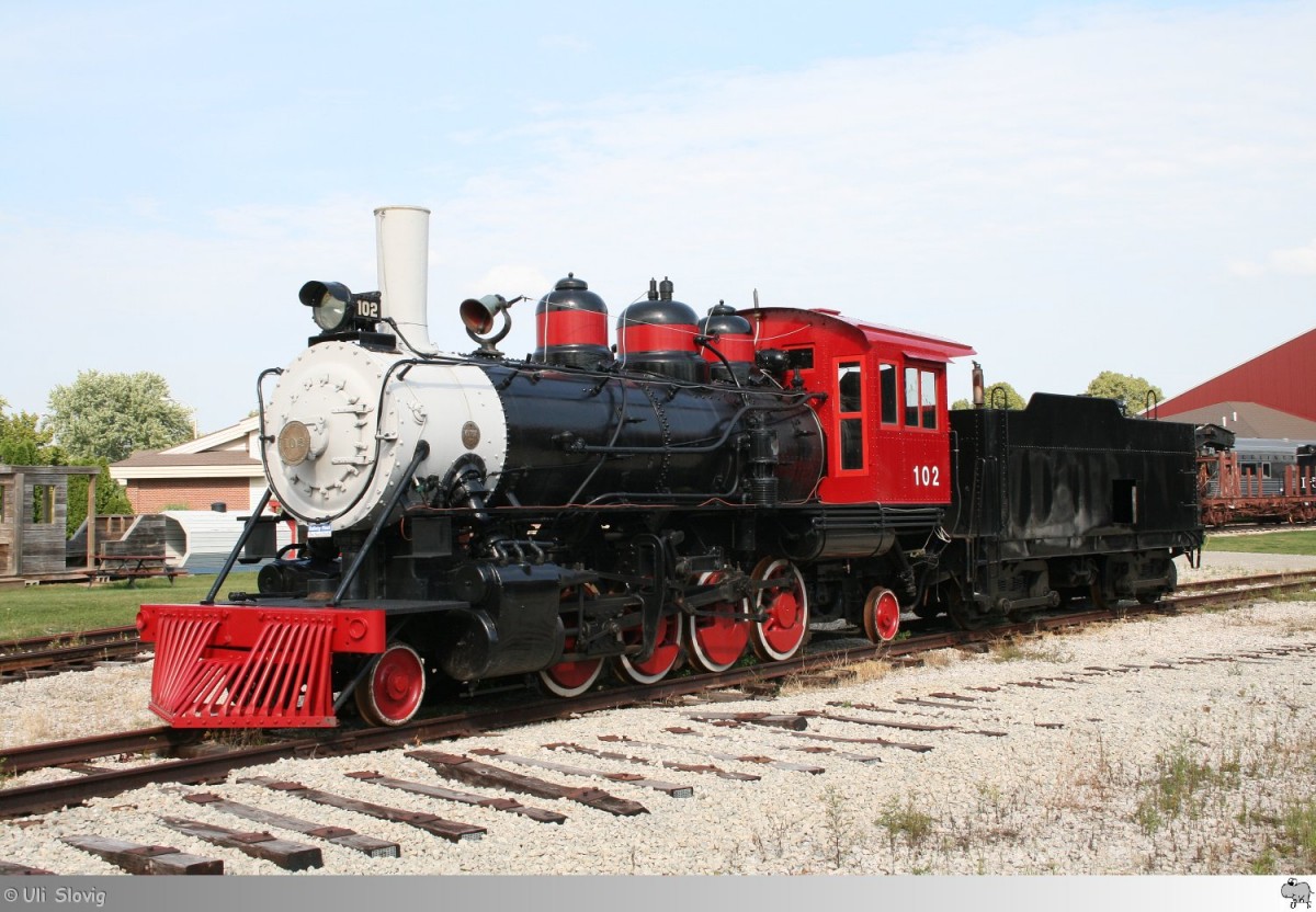 National Railroad Museum in Green Bay, Wisconsin / USA: Mikado 2-8-2 # 102 gebaut 1924fr die Sumter & Choctaw Railroad. Aufgenommen am 29. August 2013.
