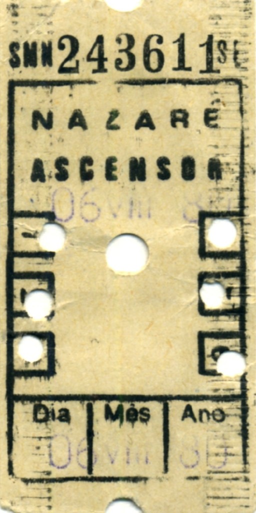 NAZARÉ (Distrikt Leiria), August/September 1985, 6er-Ticket für den Ascensor de Nazaré, einer Zahnradbahn, die auf einer 318 Meter langen Strecke mit einer Steigung von 42 % einen Höhenunterschied von 110 Metern überwindet -- Fahrkarte eingescannt