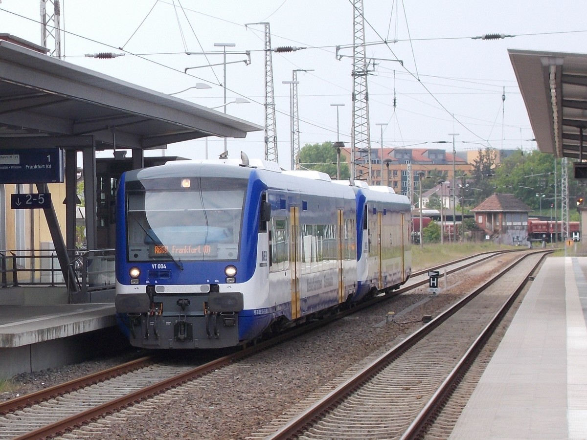 NEB mit dem VT004 und VT002 nach Frankfurt/Oder,am 23.Mai 2015,in Eberswalde.