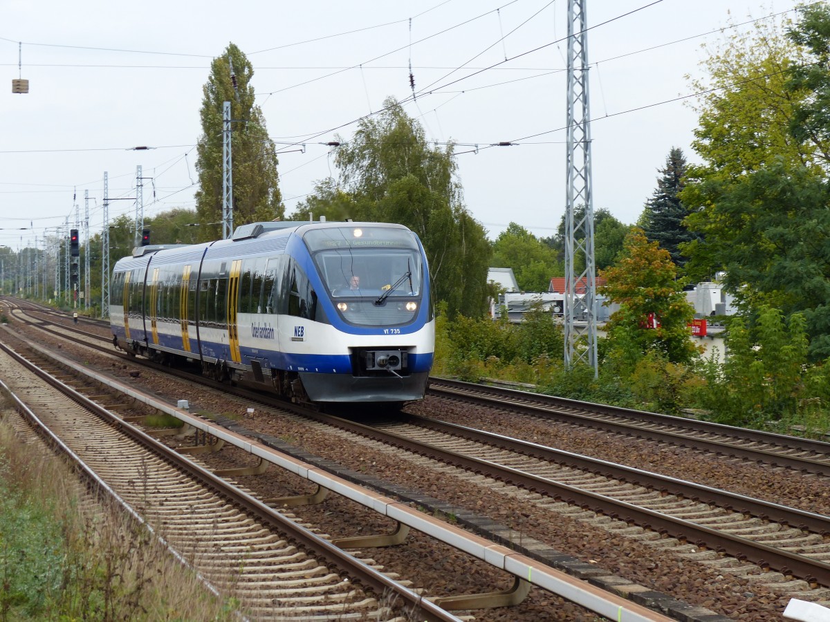 NEB VT 735 nach Gesundbrunnen fährt am 24.09.2014 durch Berlin-Karow.
