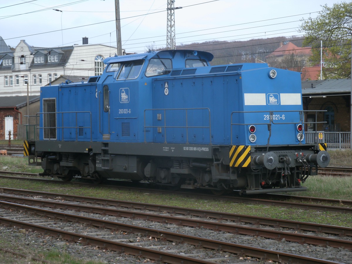 Neben 204 010 und 204 031 weilte,am 11.April 2014,auch die 293 021,von der PRESS,in Bergen/Rügen.