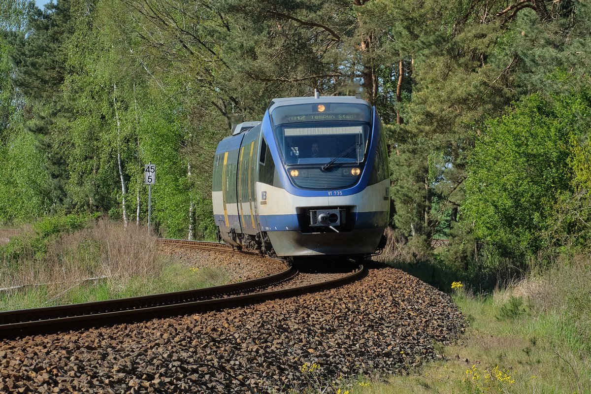 Nebenstrecke Richtung Templin zwischen Löwenberg und Bergsdorf.