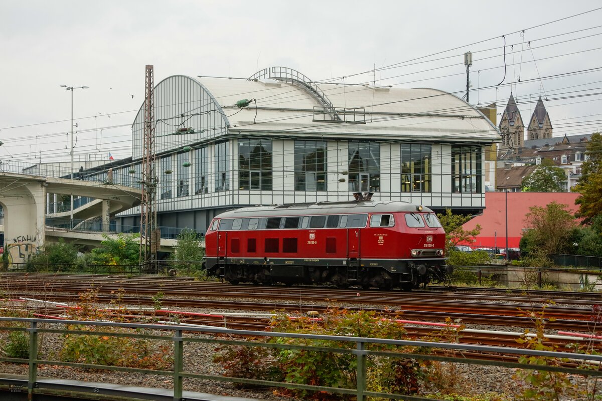 NeSA 218 155-0 in Wuppertal Oberbarmen, am 12.10.2023.