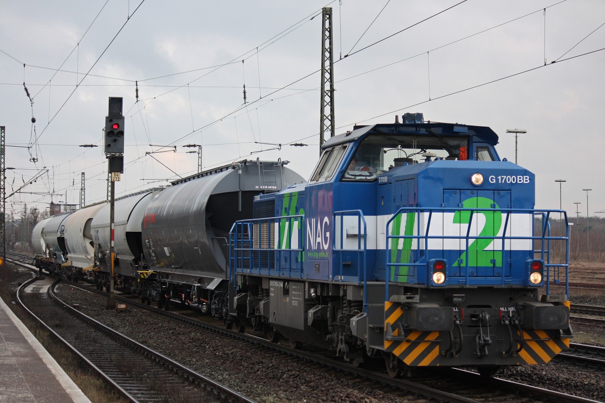 Niag 2 am 19.3.13 mit einem Sodazug in Duisburg-Bissingheim.
