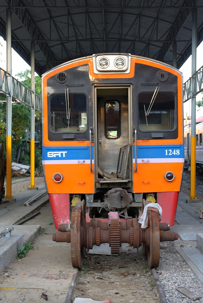 NKF 1248 am 20.November 2019 im Depot Mahachai.
