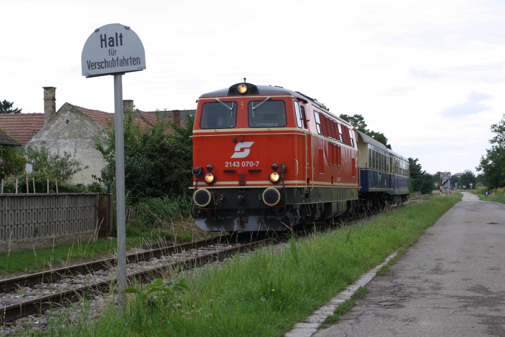 NLB 2143 070-7 als NF 14815 (Groß Schweinbarth - Obersdorf) am 06.September 2020 in Bockfließ.