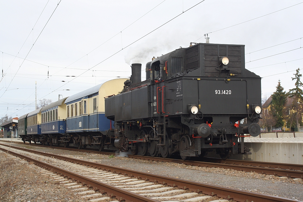 NLB 93.1420 am 29.November 2015 mit dem SLP 17519 in Wolkersdorf.