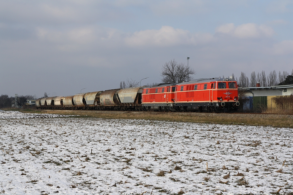NLB - Tandem 2143.56 und 070-7 mit dem SLGAG 97414 am 25.Februar 2018 bei der Dabsch Kaserne in Korneuburg.