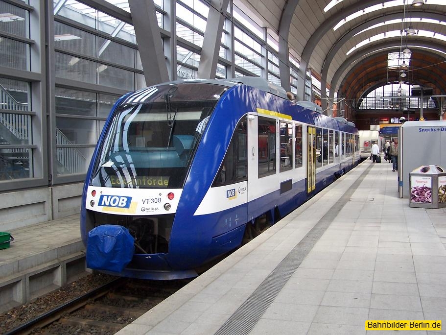 NOB VT 308 im Hauptbahnhof Kiel 12.5.2011