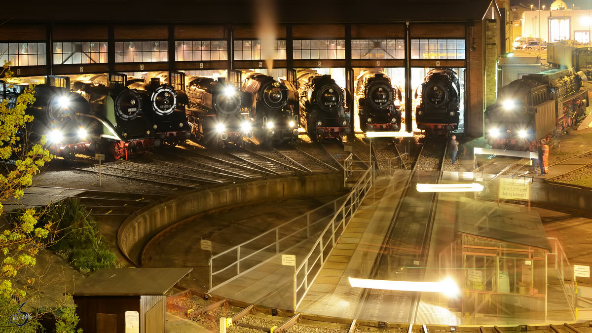 Noch ein paar Rangierfahrten über die Drehscheibe im Eisenbahnmuseum Dresden und dann kehrt am 11.04.2014 Ruhe ein. 