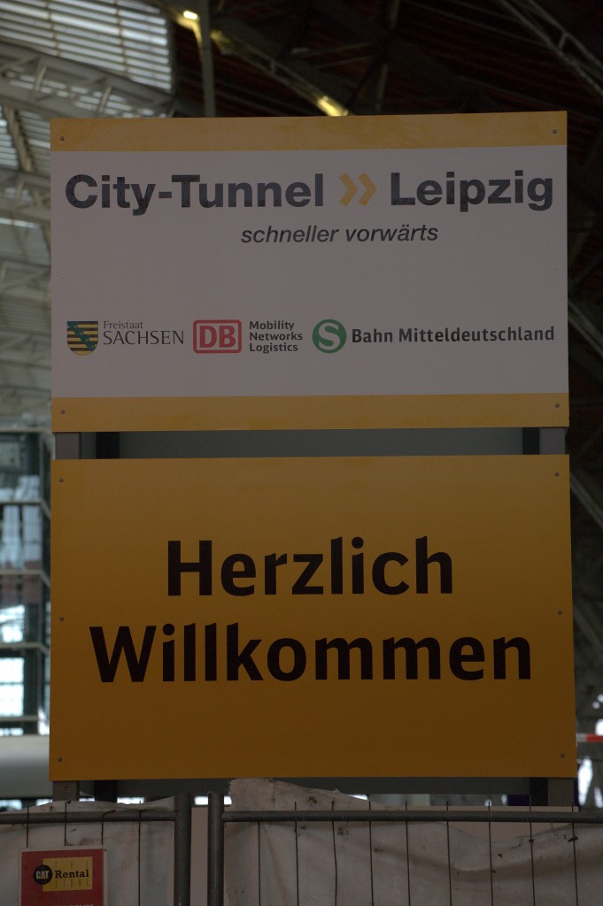 Noch ist er nicht eröffnet, dennoch Herzlich Willkommen . Leipzig Hbf 13.12.2013 10:32 Uhr