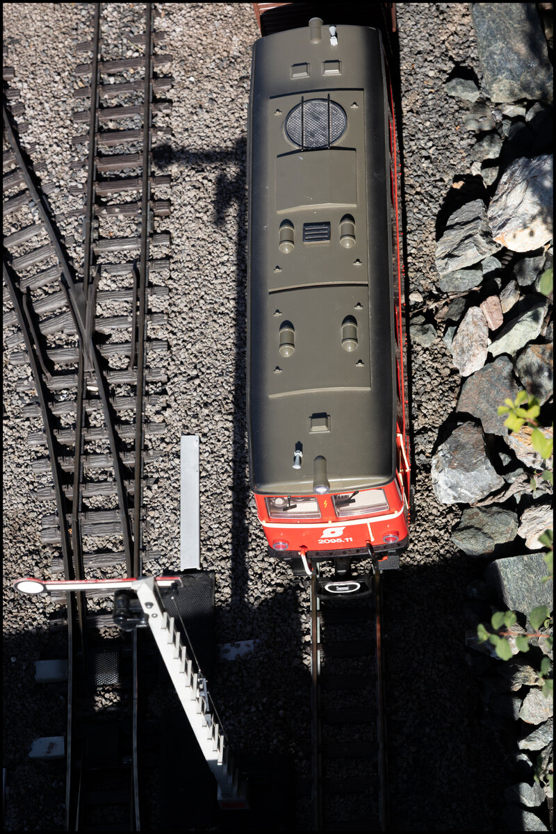 Noch zeigt das Signal Halt f�r die 2095 auf der GGB am 1.10.2026 