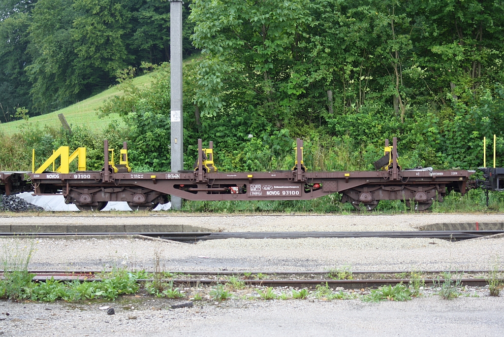 NÖVOG Schienentransportwagen/s 93100 am 27.Juli 2014 im Bf. Kirchberg an der Pielach.