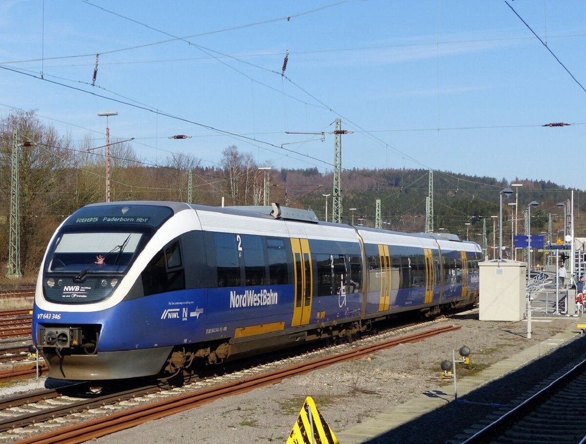 NordWestBahn 643 346 als RB85 nach Paderborn Hbf in Altenbeken, 25.03.20