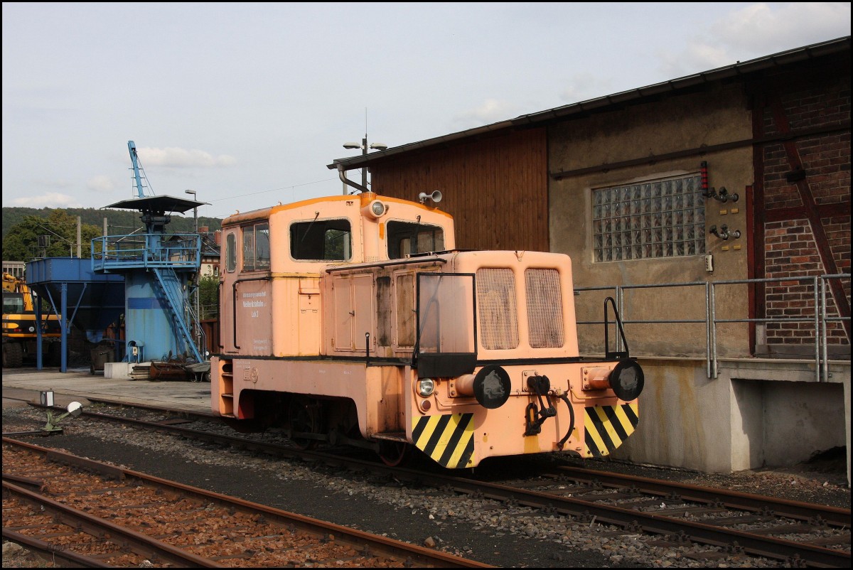 Normalspur Diesellok 2 der IG Weißeritztalbahn am 24.09.2015 im Güterbahnhof Freital.