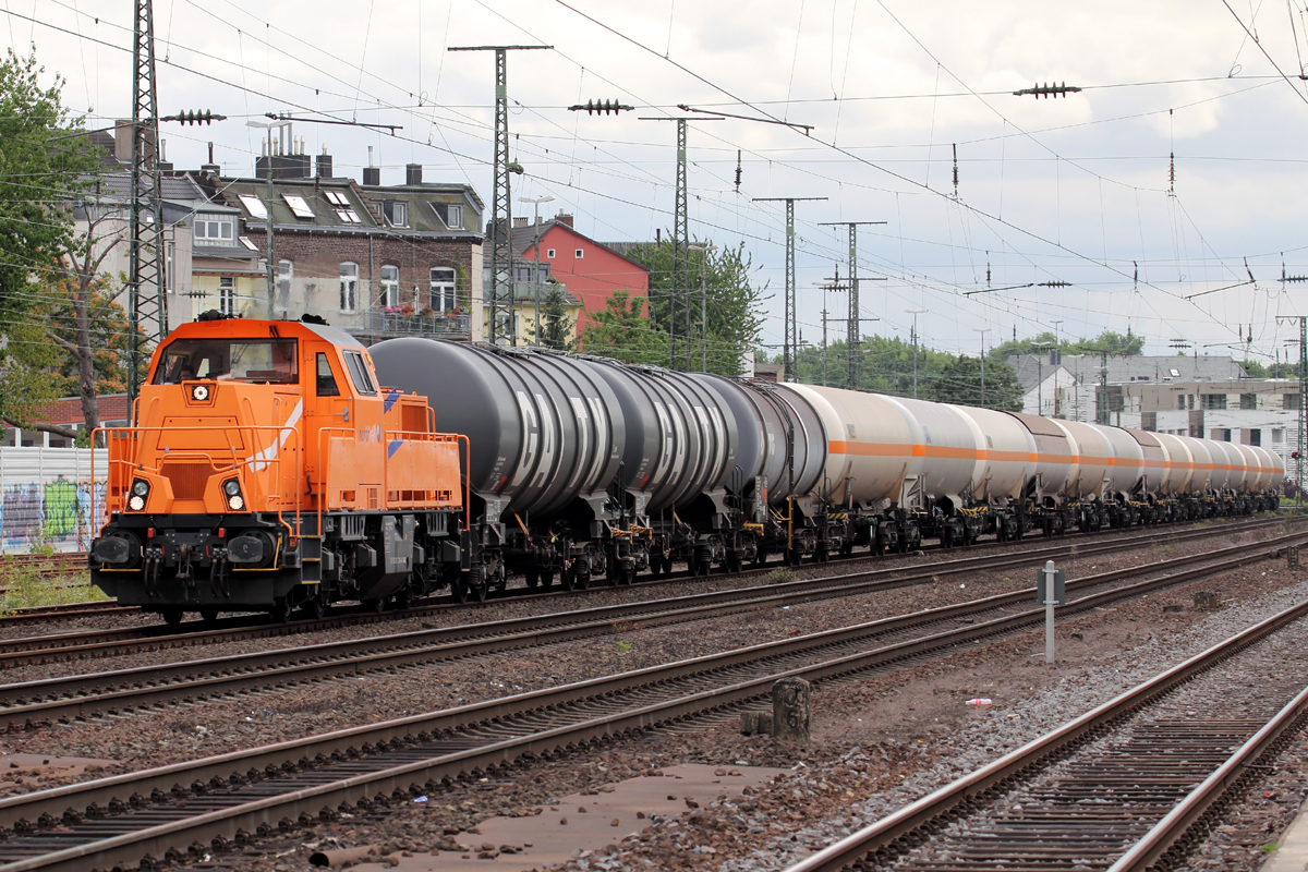 Northrail 261 302-4 durchfährt Köln-West 15.7.2015