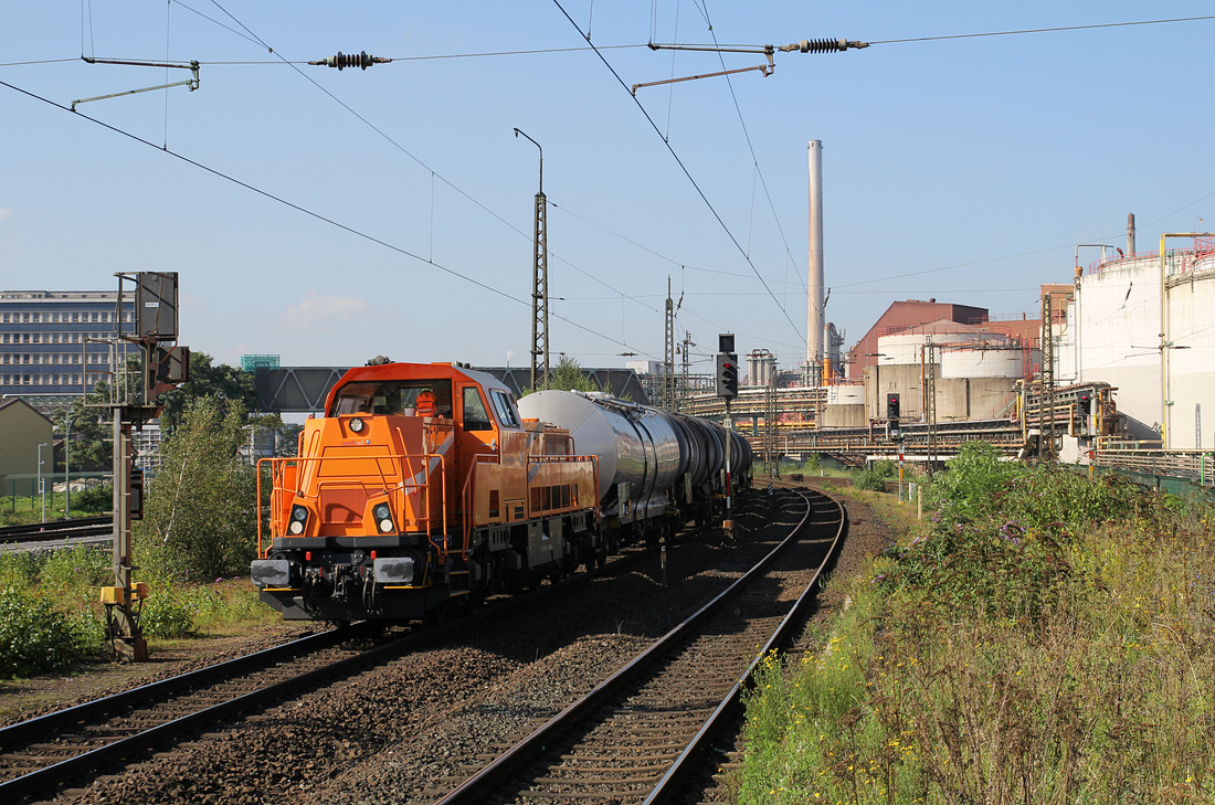 Northrail 265 303 (damals für Chemion im Einsatz) // Aufgenommen vom Haltepunkt Krefeld-Hohenbudberg Chempark // 3. September 2014

