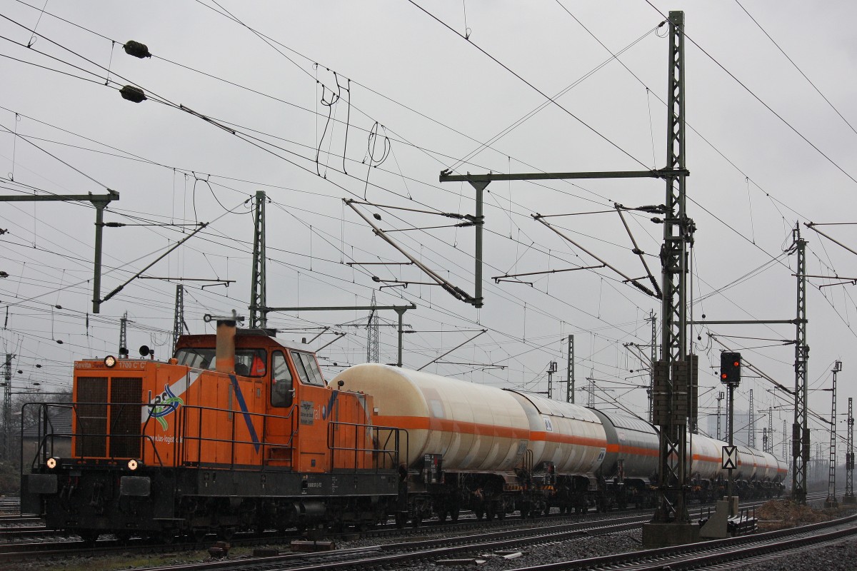 Northrail/BSM Revita Twin 241 007 am 9.3.13 mit einem Gaswagenzug in Oberhausen-West.