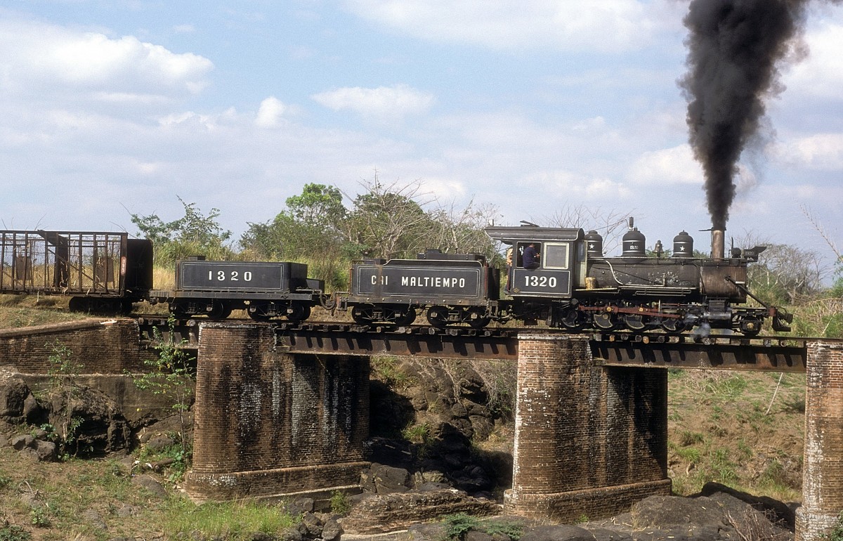 Nr. 1320  Mal Tiempo  22.03.01