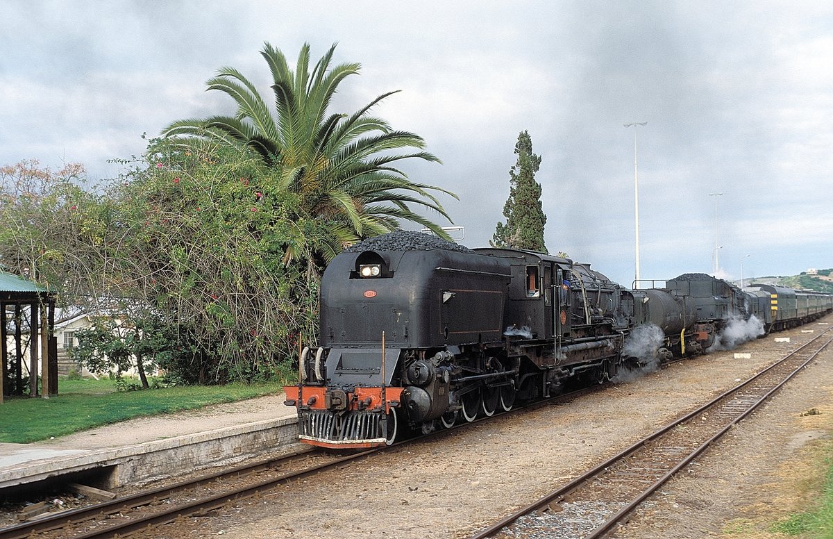 Nr. 2575 + Nr. 2351  Groot Brakrivier  22.08.01