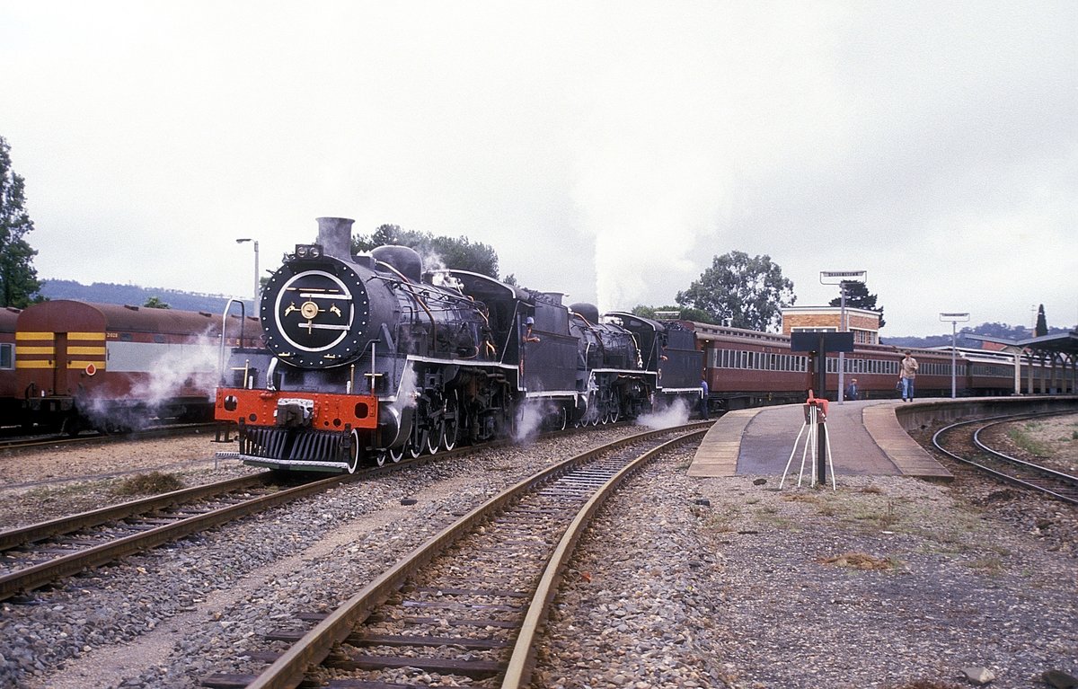 Nr. 2751 + Nr. 3348  Grahamstown  15.04.87 