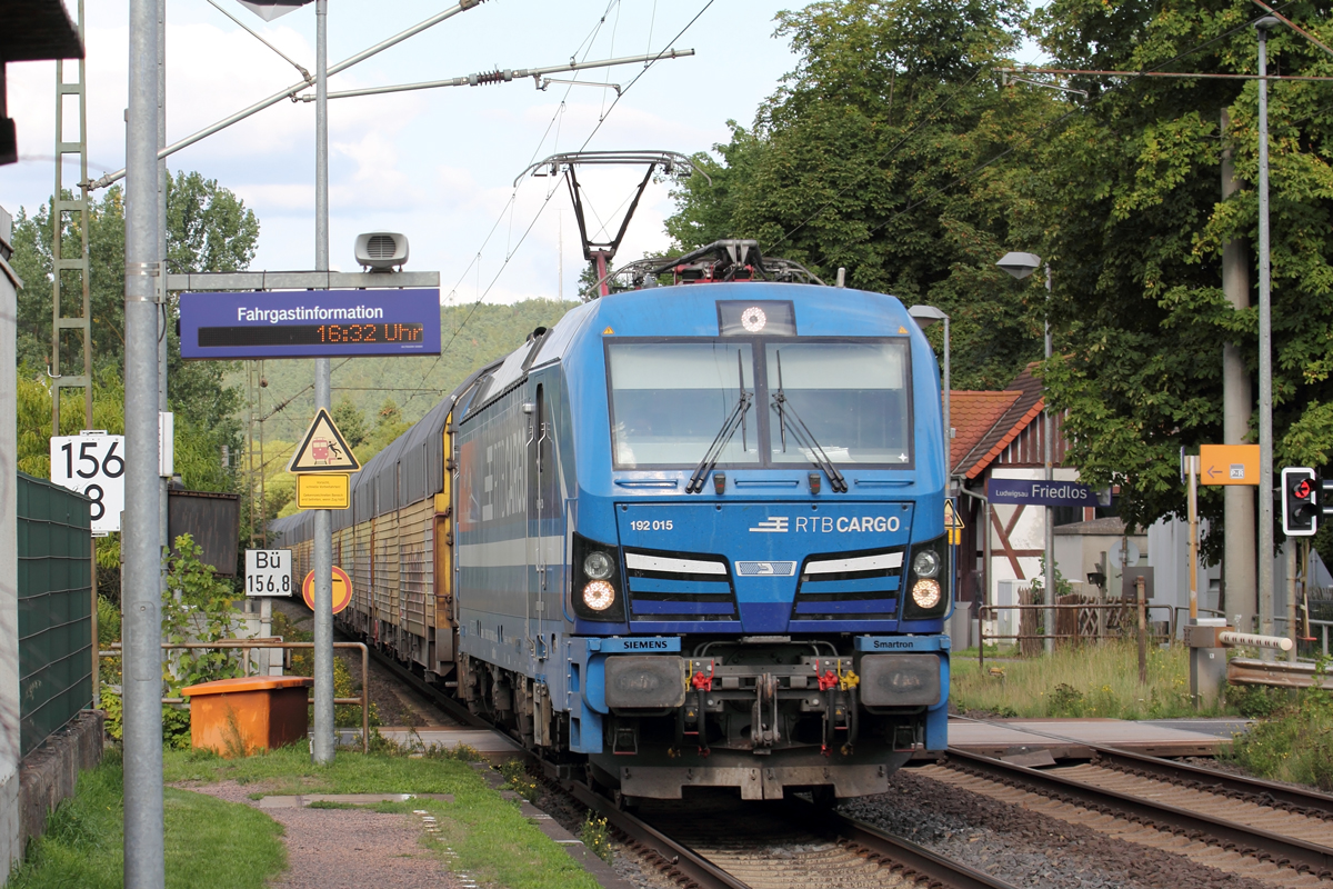 NRAIL 192 015 unterwegs für RTB Cargo in Ludwigsau-Friedlos 24.8.2021