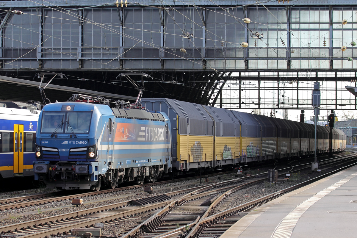 NRAIL 192 016-4 unterwegs für RTB Cargo in Bremen 5.11.2021