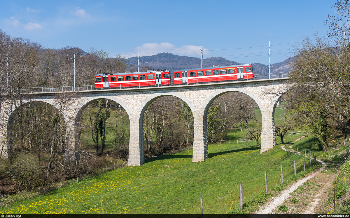 NStCM Be 4/4 204 am 17. April 2021 auf dem Colline-Viadukt bei Givrins.