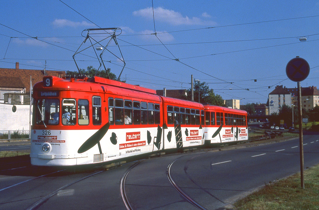 Nürnberg 326 + 1561, Thon, 21.08.1993.