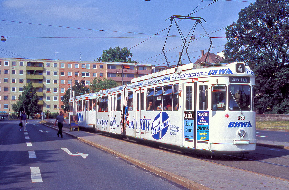 Nürnberg 336 + 1565, Neutor, 18.08.1998.
