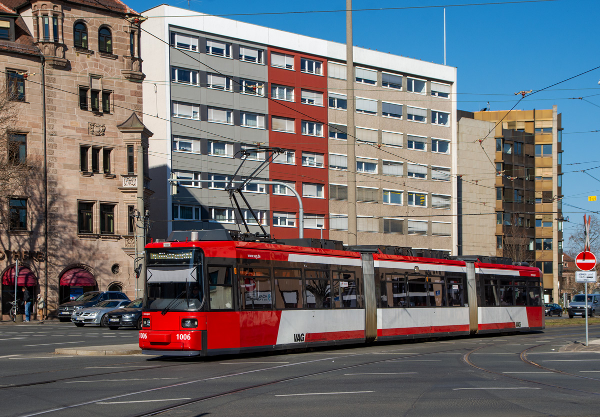 Nürnberg

VAG GT6N 1006 als Linie 4, Plärrer, 14.03.2022. 