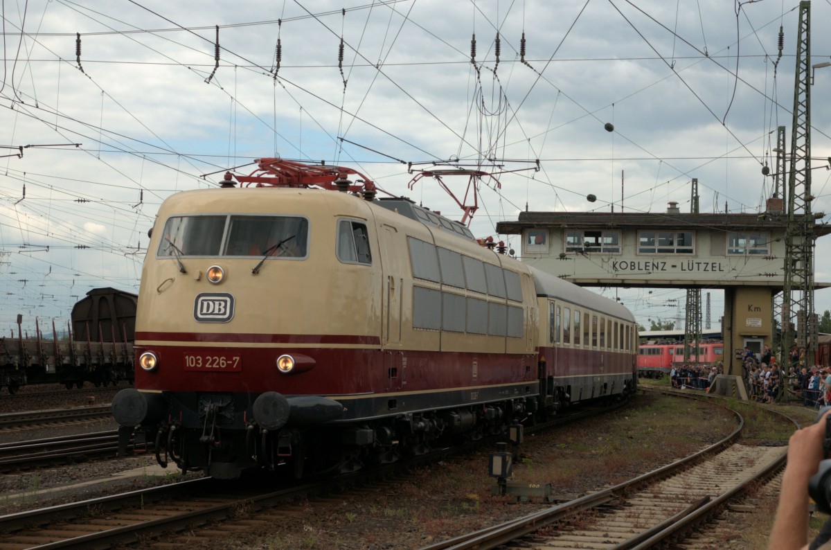 Nummer 2 mit Negativkeks: 103 226 am 14.06.14 zum Sommerfest in Koblenz-Lützel