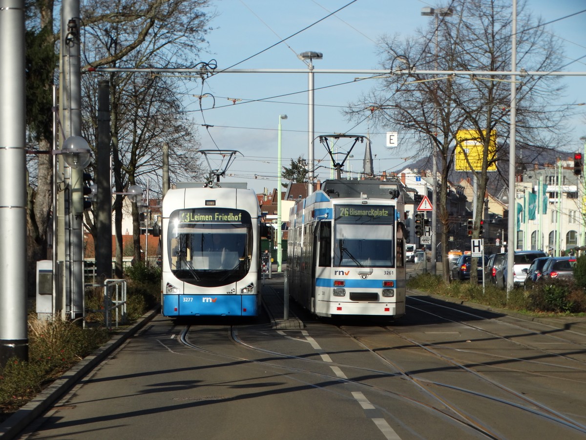NV Bombardier Variobahn 3277 (ex HSB) und MGT6D 3261 am 29.01.16 in Heidelberg