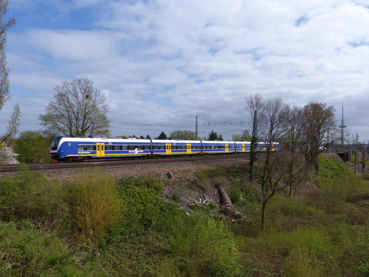 NWB ET 440 215 als NWB 83330 von Bremen Hbf nach Bremen-Vegesack, am 14.04.2020 in Bremen-Walle.