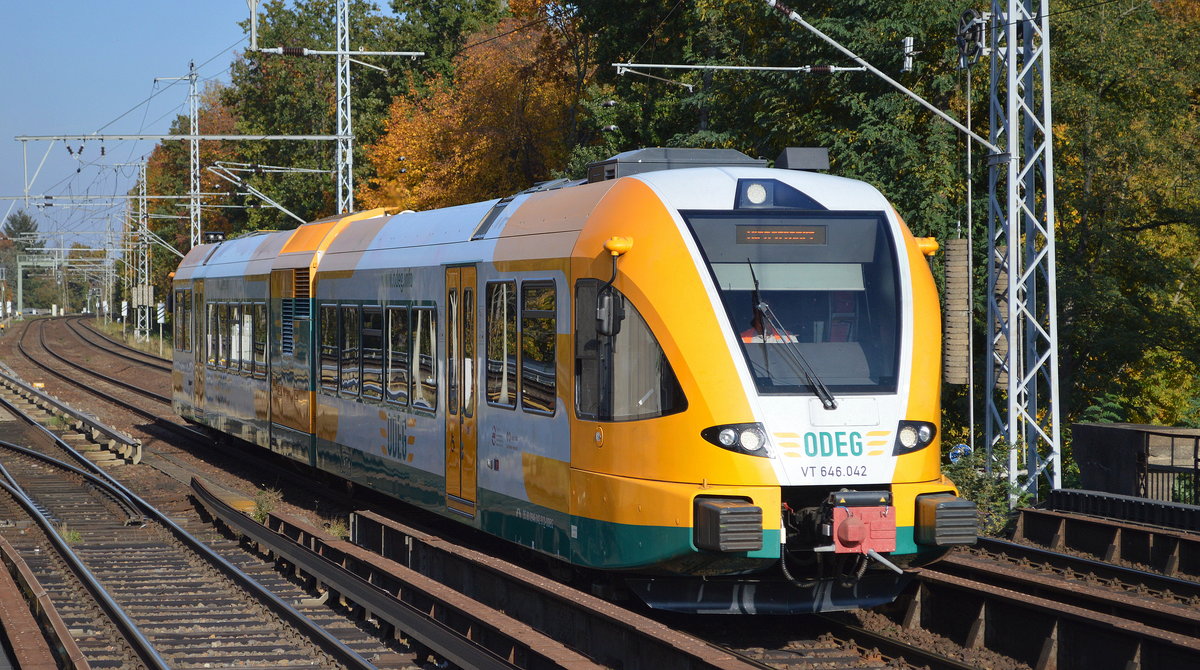 ODEG VT 646.042 von Eberswalde kommend zur Bereitstellung auf Dienstfahrt am 15.10.19 Berlin Buch.