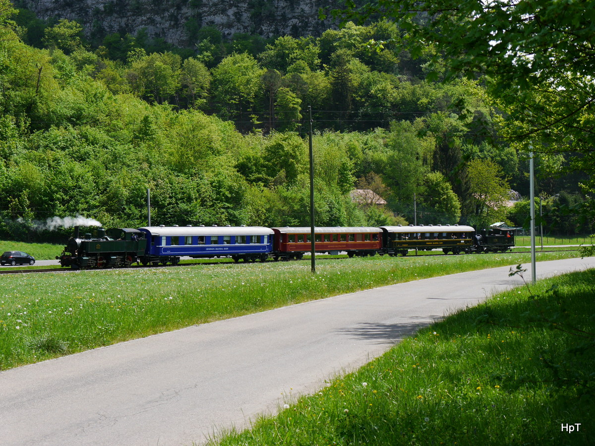 OeBB / asm Oberaargau - 100 Jahr Feier   Bipperlisi   Nachschuss des Dampfzug der OeBB unterwegs in der Klus nach Niederbipp am 28.04.2018