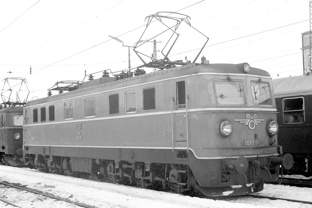 ÖBB 1010.01, Salzburg Hbf., 09.01.1977